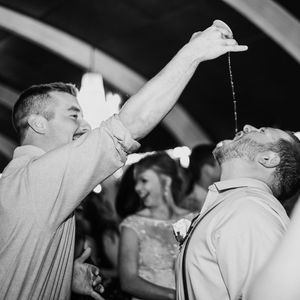 Meet your Posher, Levi